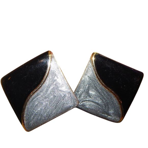 Retro Black & Silver Post Earrings - Picture 1 of 5